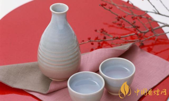 郎酒最經典的是哪一款 青花郎酒口感及由來介紹