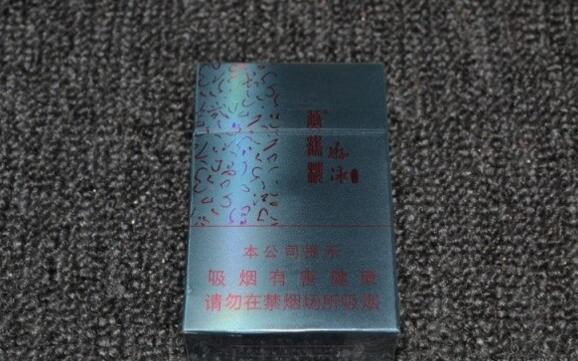 黃鶴樓游泳回歸，爺爺輩最喜愛的香煙品牌