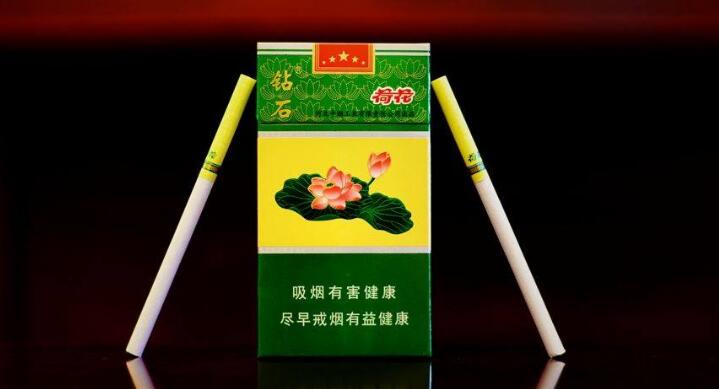 鉆石荷花細(xì)支硬盒97mm多少錢(qián) 鉆石荷花煙價(jià)格42元
