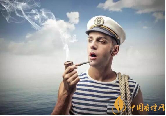 香煙夾耳朵上是怎么來的，耳夾煙是男人的專利